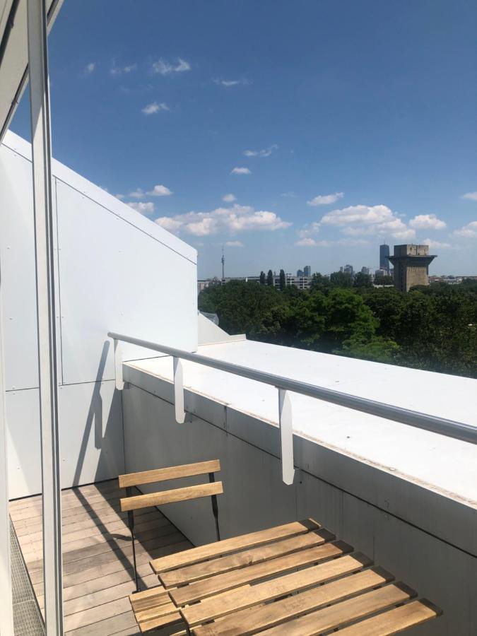 Augartenblick Penthaus 17 - Blick Zum Riesenrad Виена Екстериор снимка
